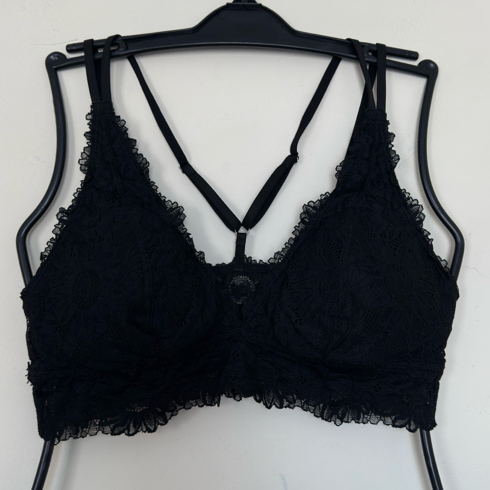 Aerie Ladies Black Lace Wire-Free Bralette – Size L
